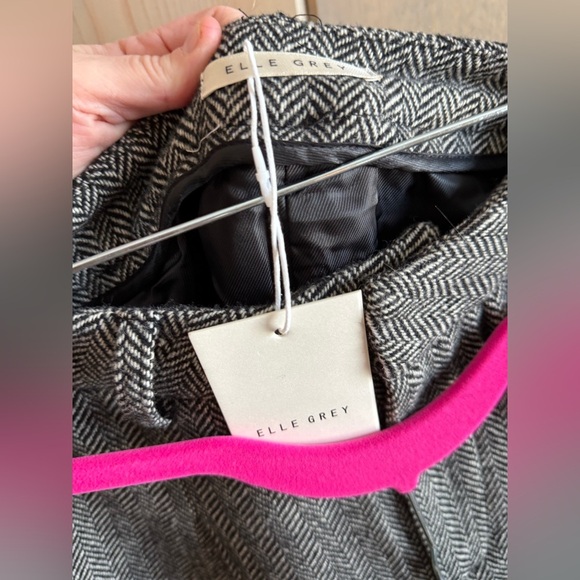 NWT Elle Grey Herringbone Cuffed Trouser - Picture 5 of 9